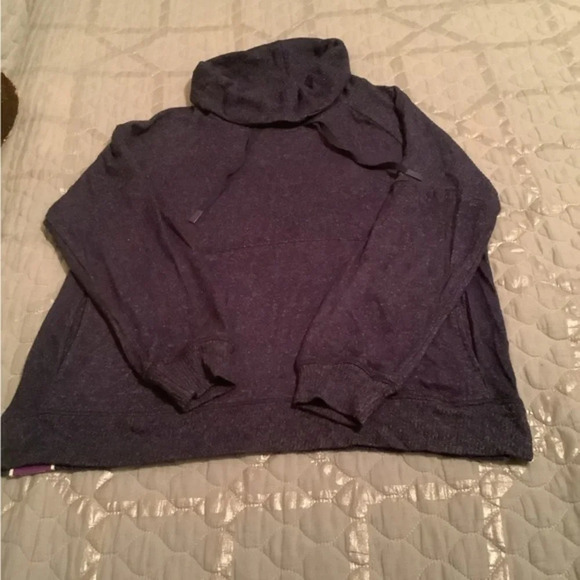 NWT~LOUNG TOP~INDESCRIBABLE COMFORTABLE ~ XXL - Picture 2 of 5